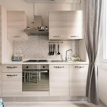 Leo Holiday Homes Deiva Marina Dış mekan fotoğraf