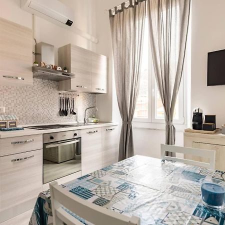 Leo Holiday Homes Deiva Marina Dış mekan fotoğraf