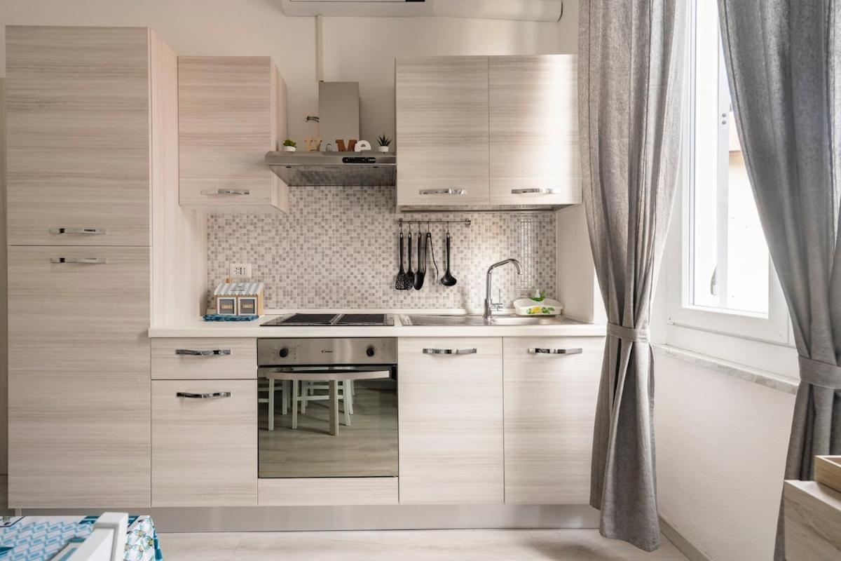 Leo Holiday Homes Deiva Marina Dış mekan fotoğraf